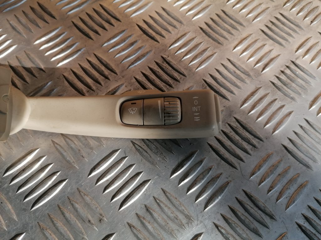 Stikla tīrītāja slēdzis priekš VOLVO S80 2007 GREY 3 Stikla tīrītāja slēdzis priekš VOLVO S80 2007 GREY