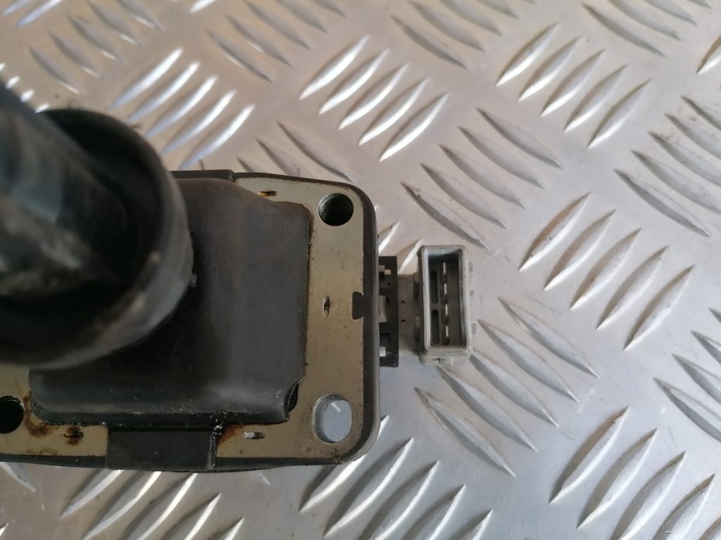 Augstsprieguma spole priekš CITROEN C4 2006