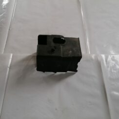 Akumulatora vāks priekš CITROEN C4 2006