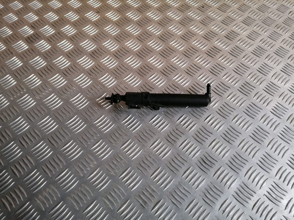 Lukturu mazgātāja sprausla priekš CITROEN C4 2006 1 Lukturu mazgātāja sprausla priekš CITROEN C4 2006