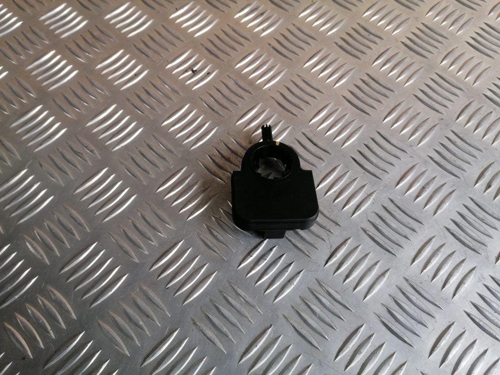 Stūres stāvokļa devējs priekš CITROEN C4 2006 2 Stūres stāvokļa devējs priekš CITROEN C4 2006