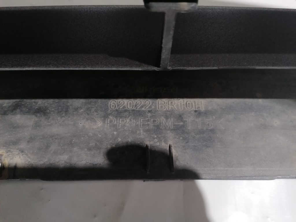 Priekšējais buferis priekš Nissan Qashqai 2010-2014 62022BR10H 3 Priekšējais buferis priekš Nissan Qashqai 2010-2014 62022BR10H