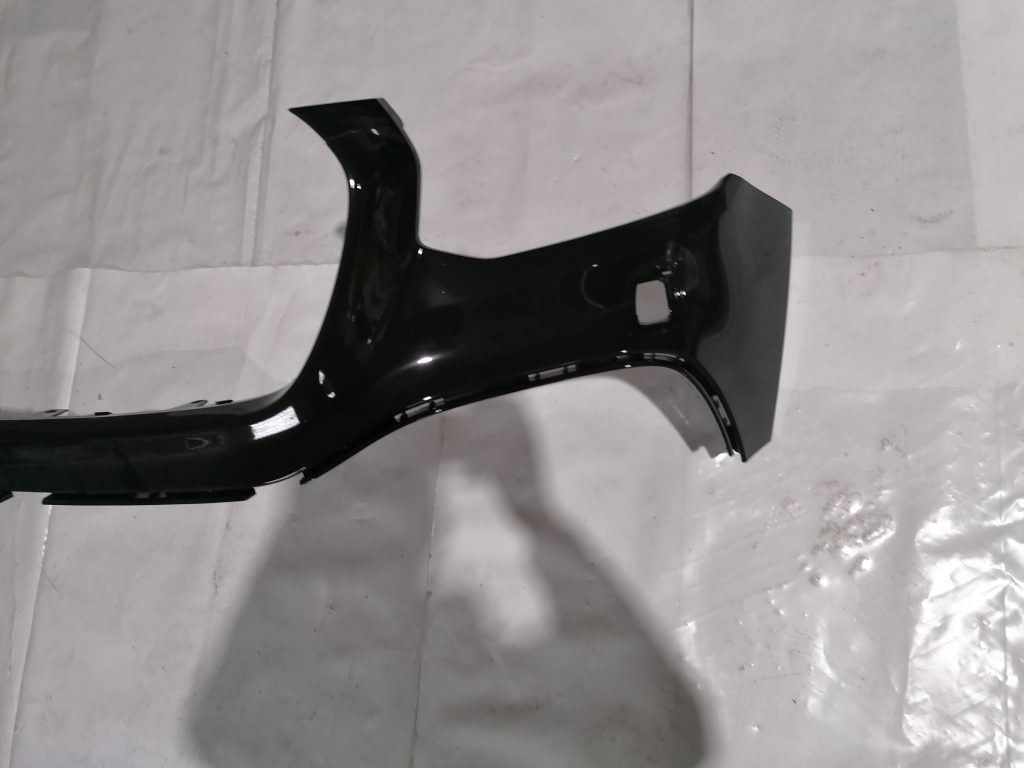 Priekšējais buferis priekš Mercedes-Benz 2017- 620225XJ0H