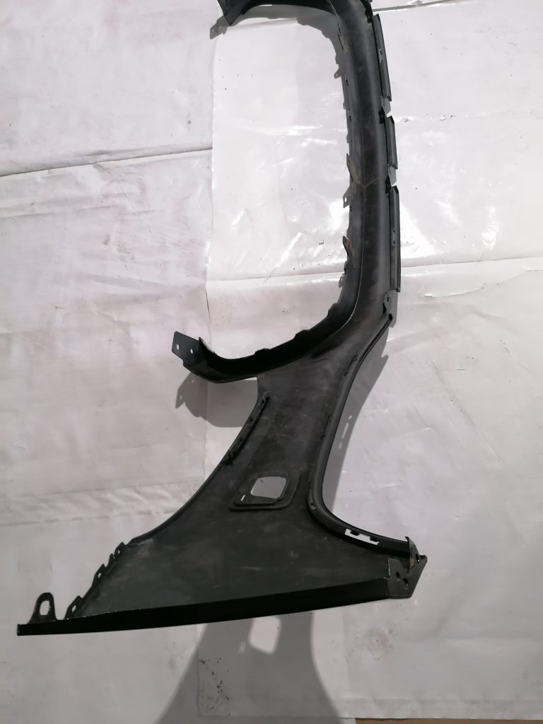 Priekšējais buferis priekš Mercedes-Benz 2017- 620225XJ0H