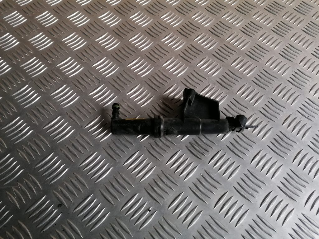 Lukturu mazgātāja sprausla priekš VOLVO C30 2008 TURQUOISE 1 Lukturu mazgātāja sprausla priekš VOLVO C30 2008 TURQUOISE