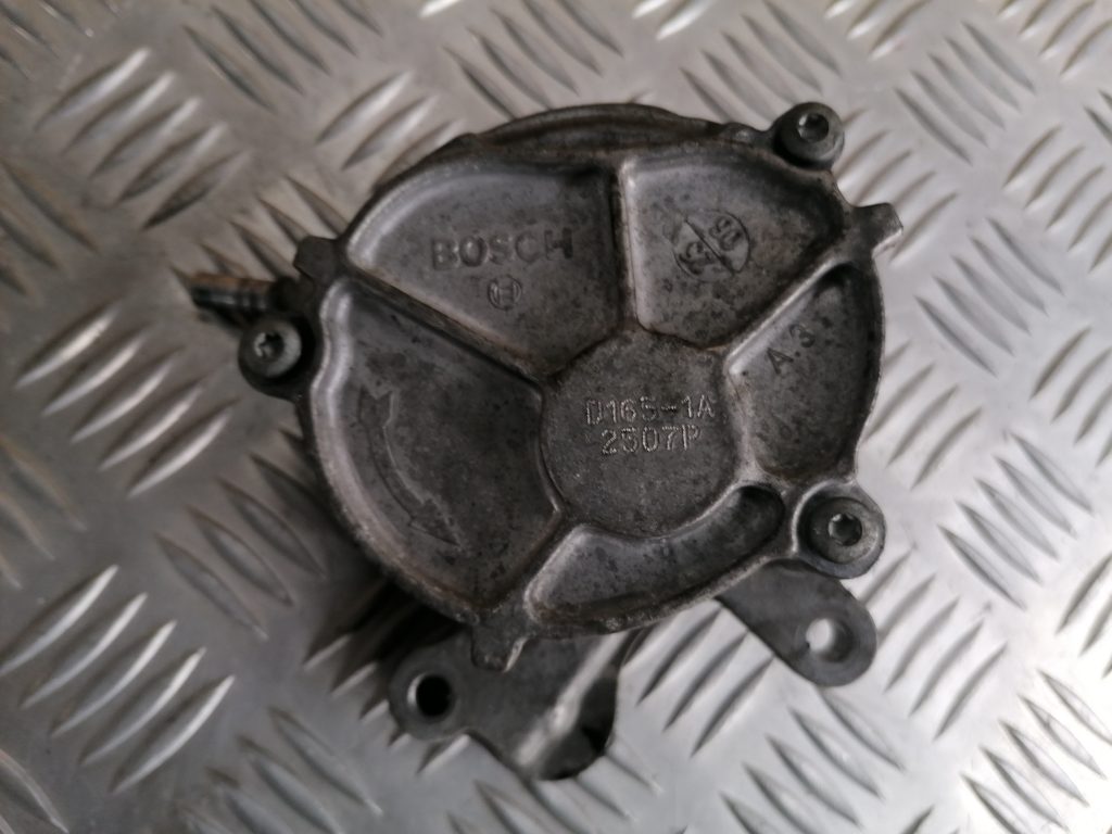 Vakuuma sūknis priekš VOLVO C30 2008 TURQUOISE 4 Vakuuma sūknis priekš VOLVO C30 2008 TURQUOISE