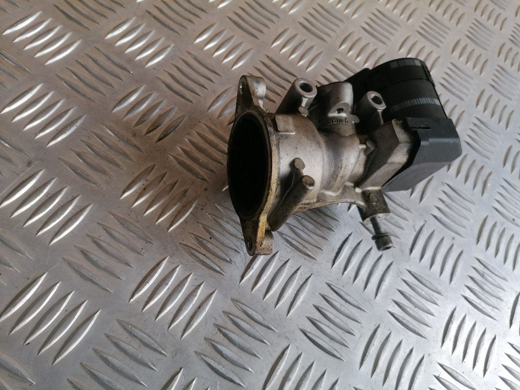 EGR vārsts priekš VOLVO C30 2008 TURQUOISE