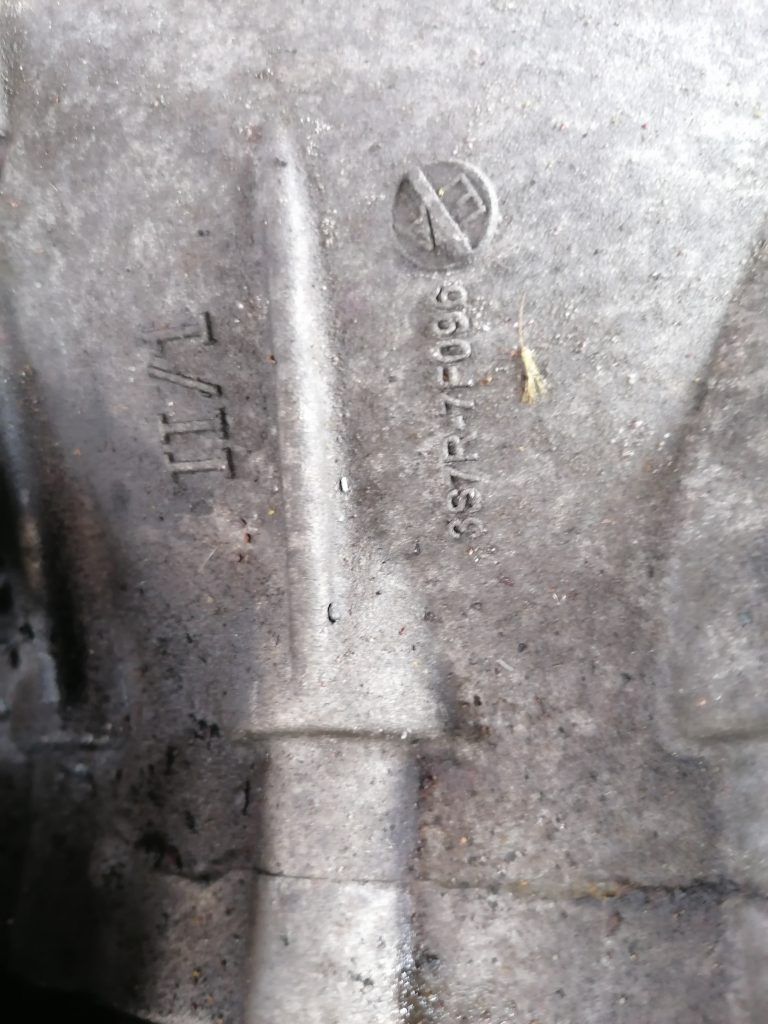 Mehāniska pārnesumkārba priekš VOLVO C30 2008 TURQUOISE 5 Mehāniska pārnesumkārba priekš VOLVO C30 2008 TURQUOISE