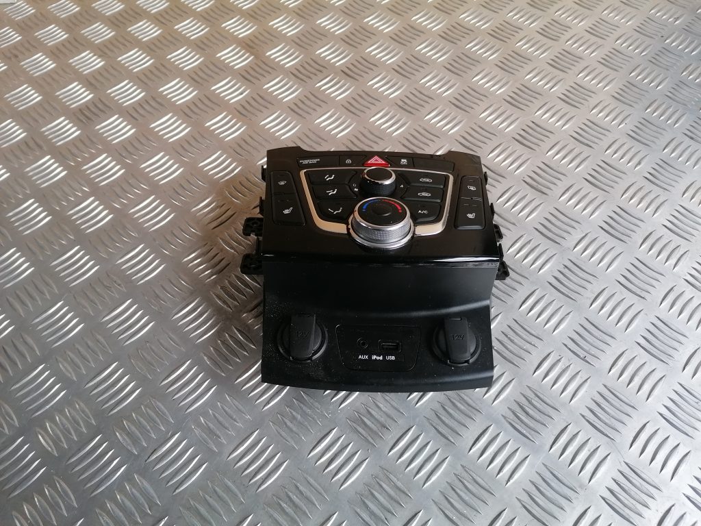 Klimata kontroles bloks priekš HYUNDAI I30 2012 1 Klimata kontroles bloks priekš HYUNDAI I30 2012