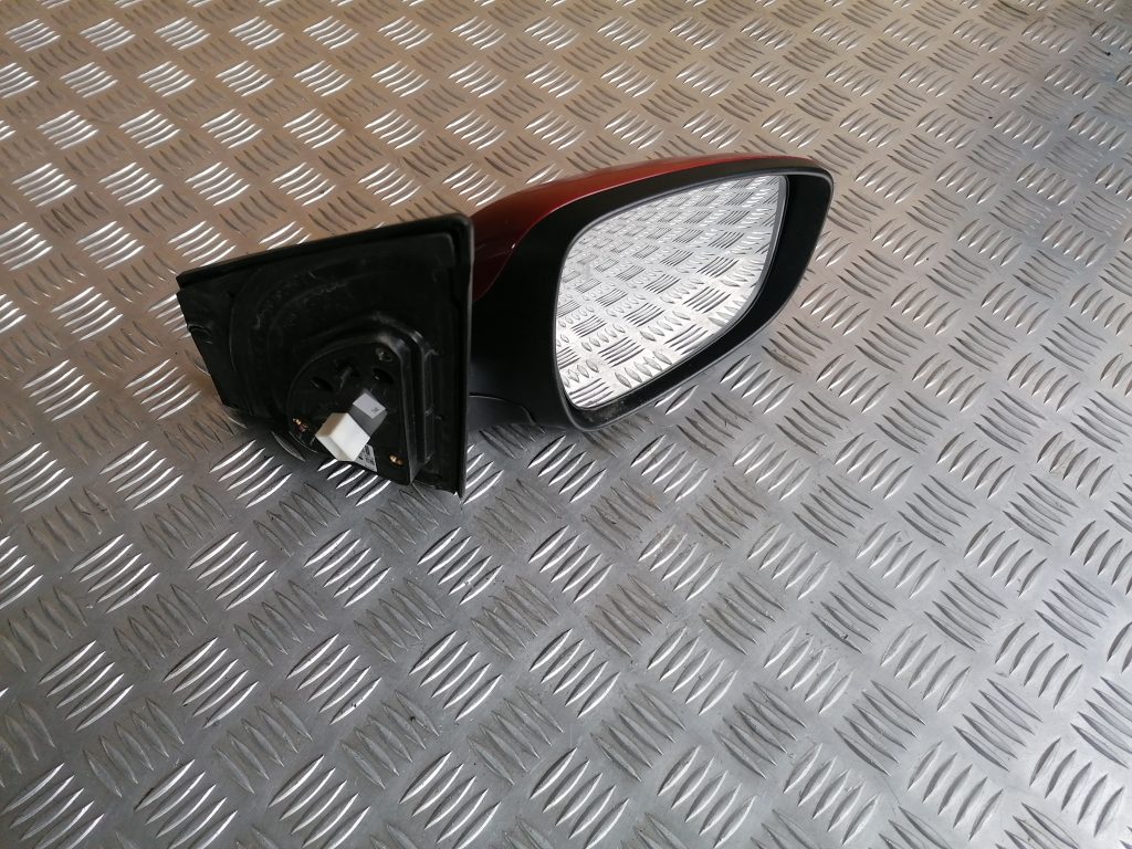 Ārējais spogulis, pa labi priekš HYUNDAI I30 2012