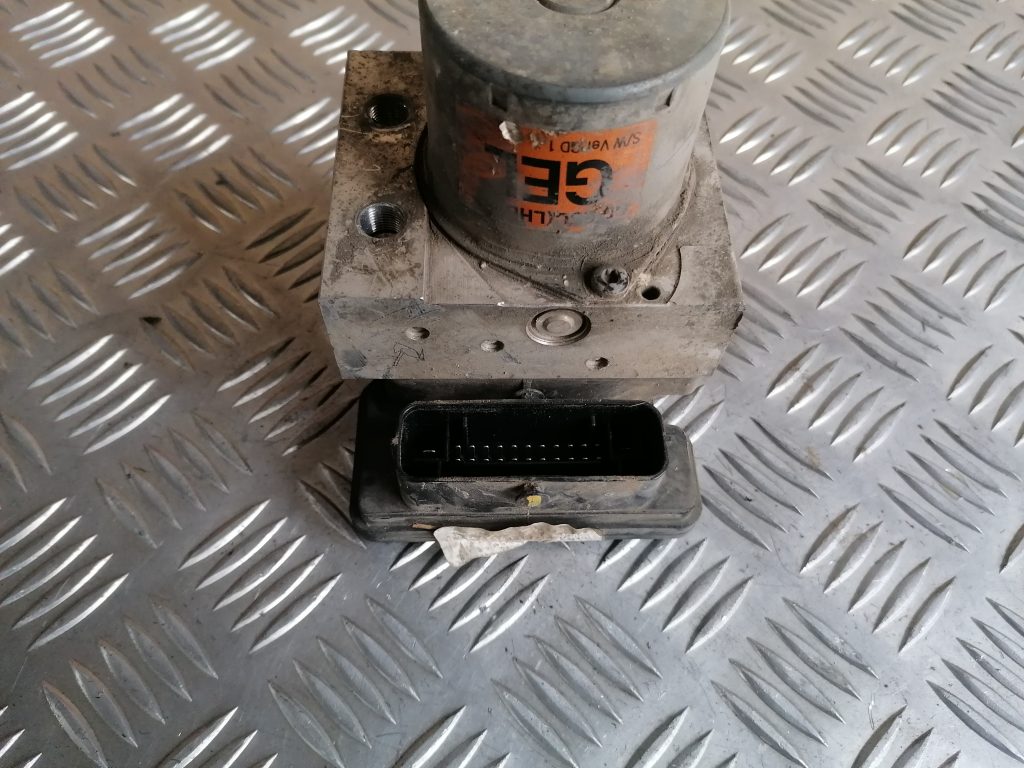 ABS bloks priekš HYUNDAI I30 2012 4 ABS bloks priekš HYUNDAI I30 2012