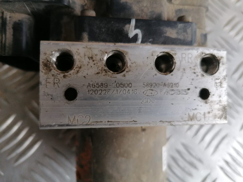 ABS bloks priekš HYUNDAI I30 2012 3 ABS bloks priekš HYUNDAI I30 2012