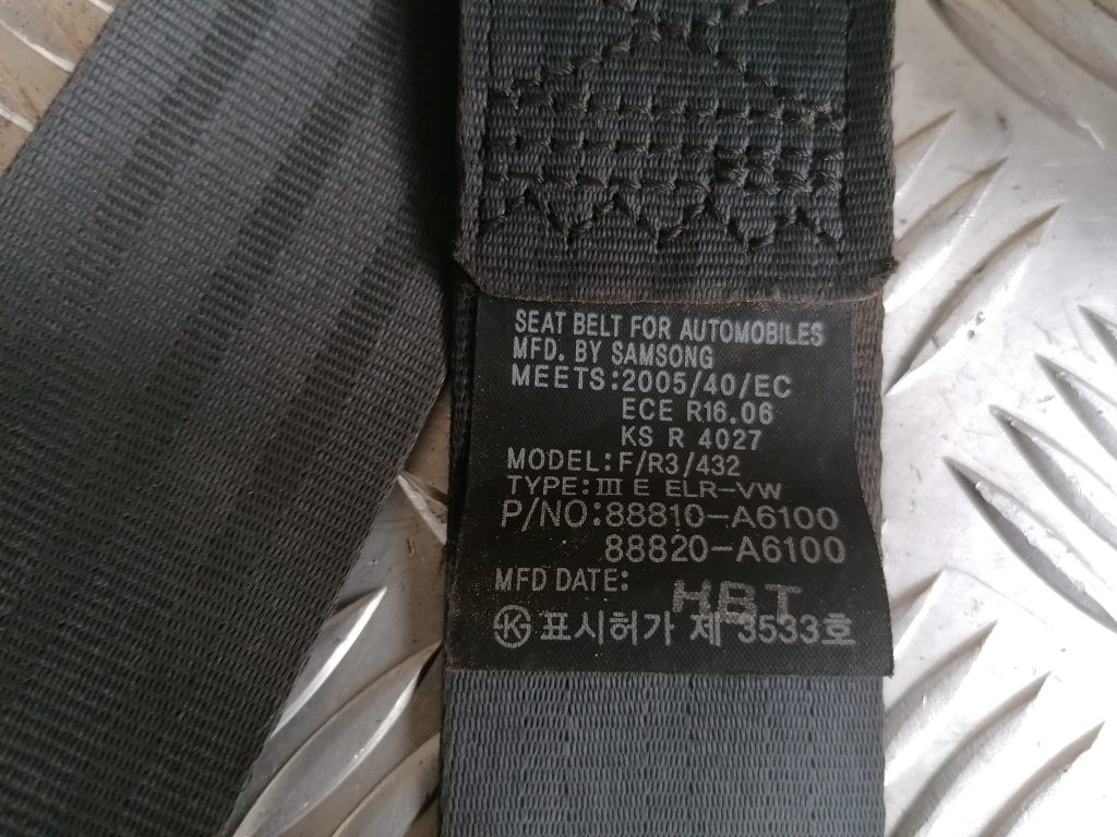 Priekšējā kreisā drošības josta priekš HYUNDAI I30 2012 4 Priekšējā kreisā drošības josta priekš HYUNDAI I30 2012