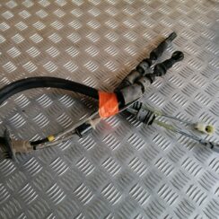 Pārnesumu pārslēgšanas mehānisma troses priekš HYUNDAI I30 2012