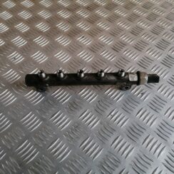 Degvielas sadales caurule priekš HYUNDAI I30 2012