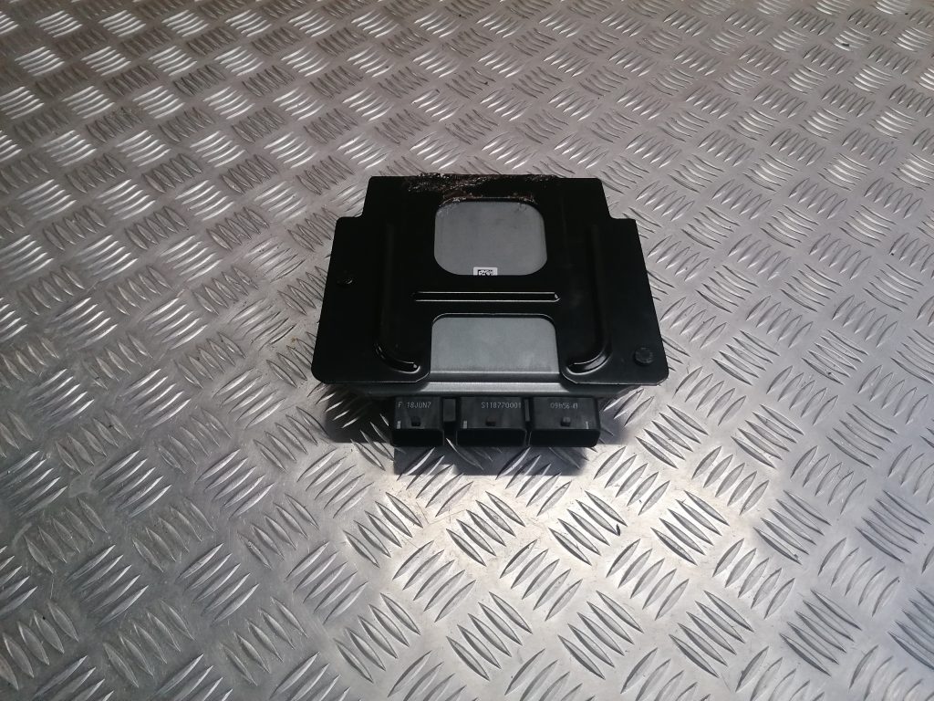 Dzinēja vadības bloks priekš CITROEN PICASSO 2007