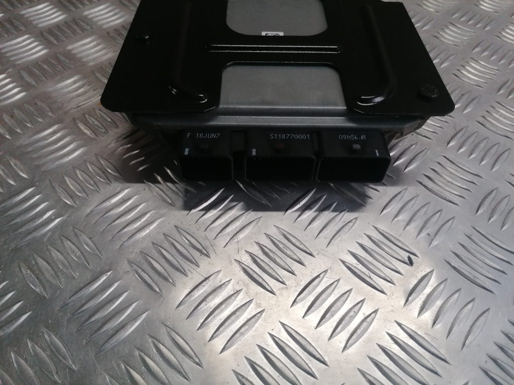 Dzinēja vadības bloks priekš CITROEN PICASSO 2007