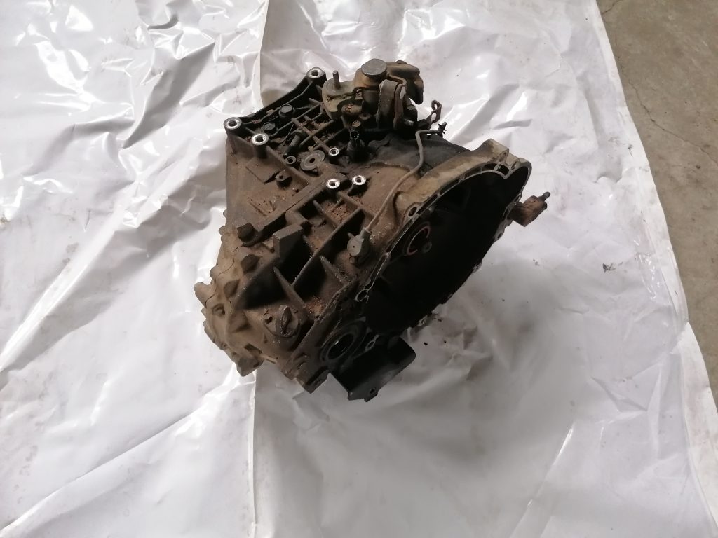 Mehāniska pārnesumkārba priekš HYUNDAI I30 2012 1 Mehāniska pārnesumkārba priekš HYUNDAI I30 2012