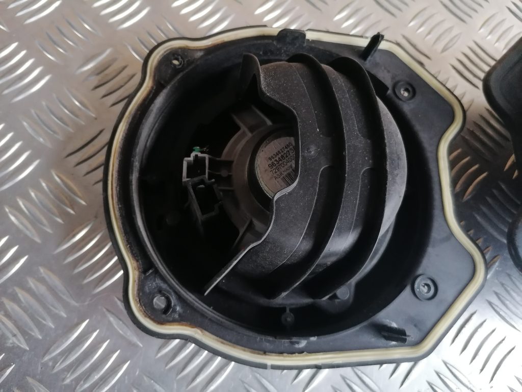 Durvju skaļrunis, apakšā priekš CITROEN PICASSO 2007