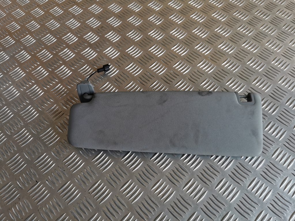 Saules aizsargs priekš VW PHAETON 2005