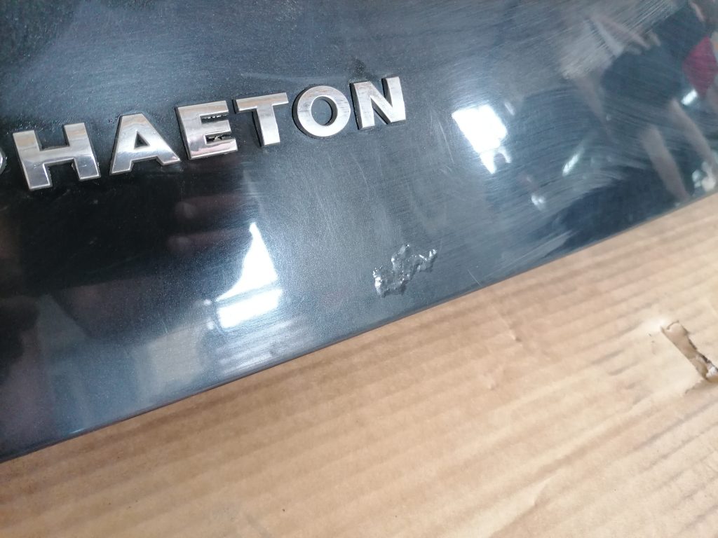 Bagāžnieka vāks priekš VW PHAETON 2005 7 Bagāžnieka vāks priekš VW PHAETON 2005