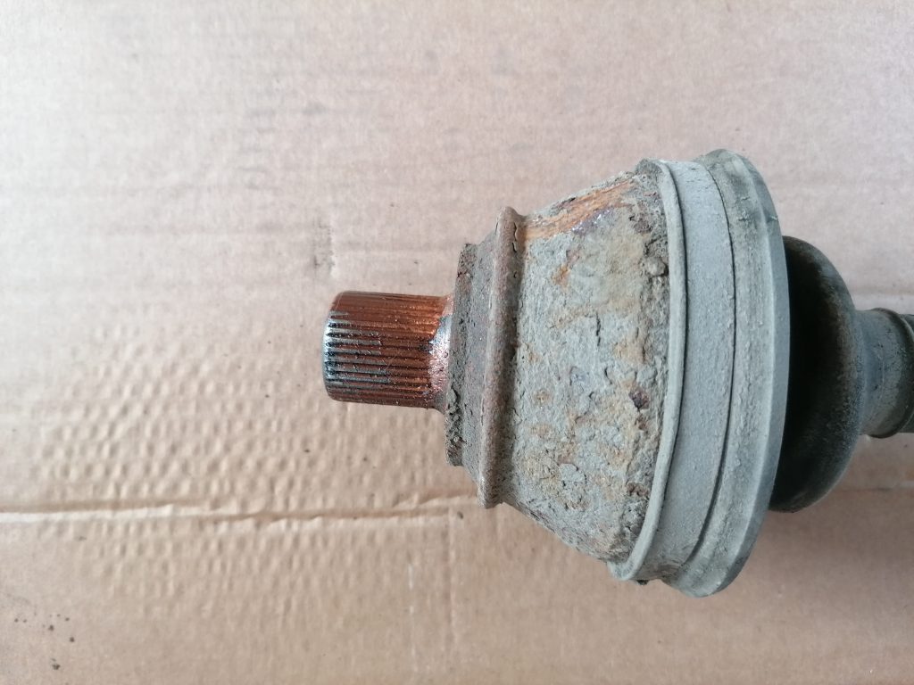 Pusass aizmugurē priekš VW PHAETON 2005