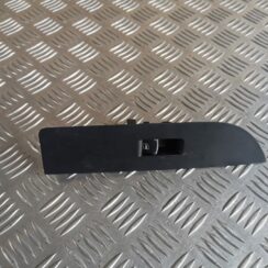 Pasažiera durvju slēdža pogas priekš VW PASSAT CC 2009