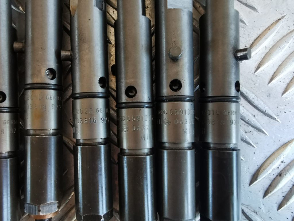 Degvielas smidzinātājs priekš AUDI A6 1998