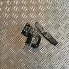 Pārsega slēdzene priekš AUDI A6 1998