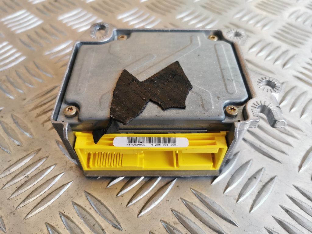 Drošības spilvena vadības bloks priekš AUDI A6 1998