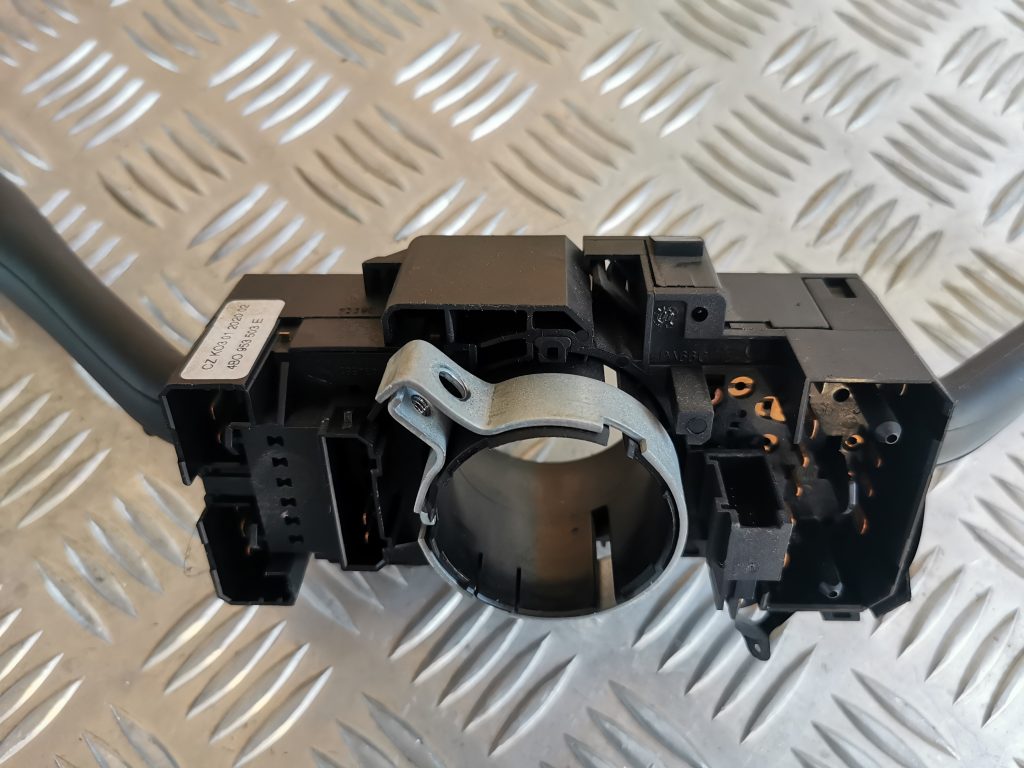 Stūres statnes slēdzis priekš AUDI A6 1998