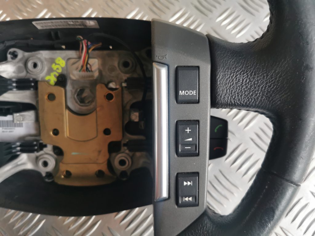 Stūre priekš LAND ROVER FREELANDER 2007