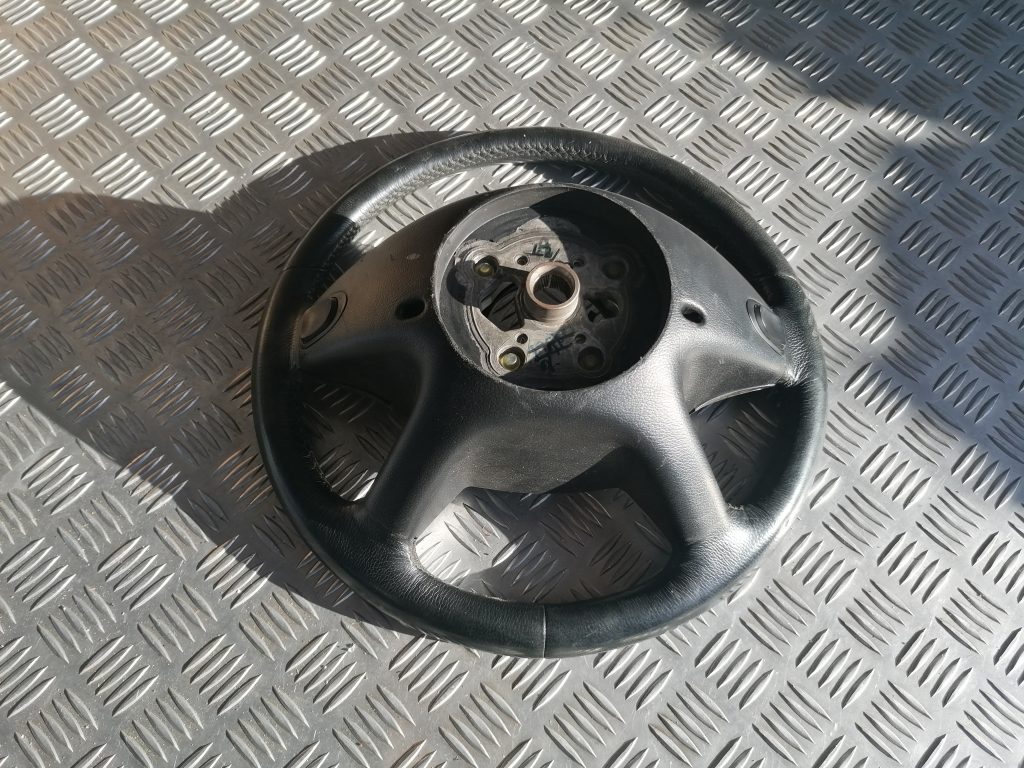 Stūre priekš MERCEDES BENZ ML320 2005 BLACK 6 Stūre priekš MERCEDES BENZ ML320 2005 BLACK