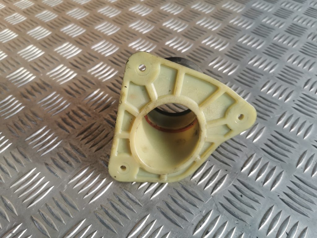 Stūres statnes putekļu aizsargs priekš MERCEDES BENZ ML320 2005 BLACK