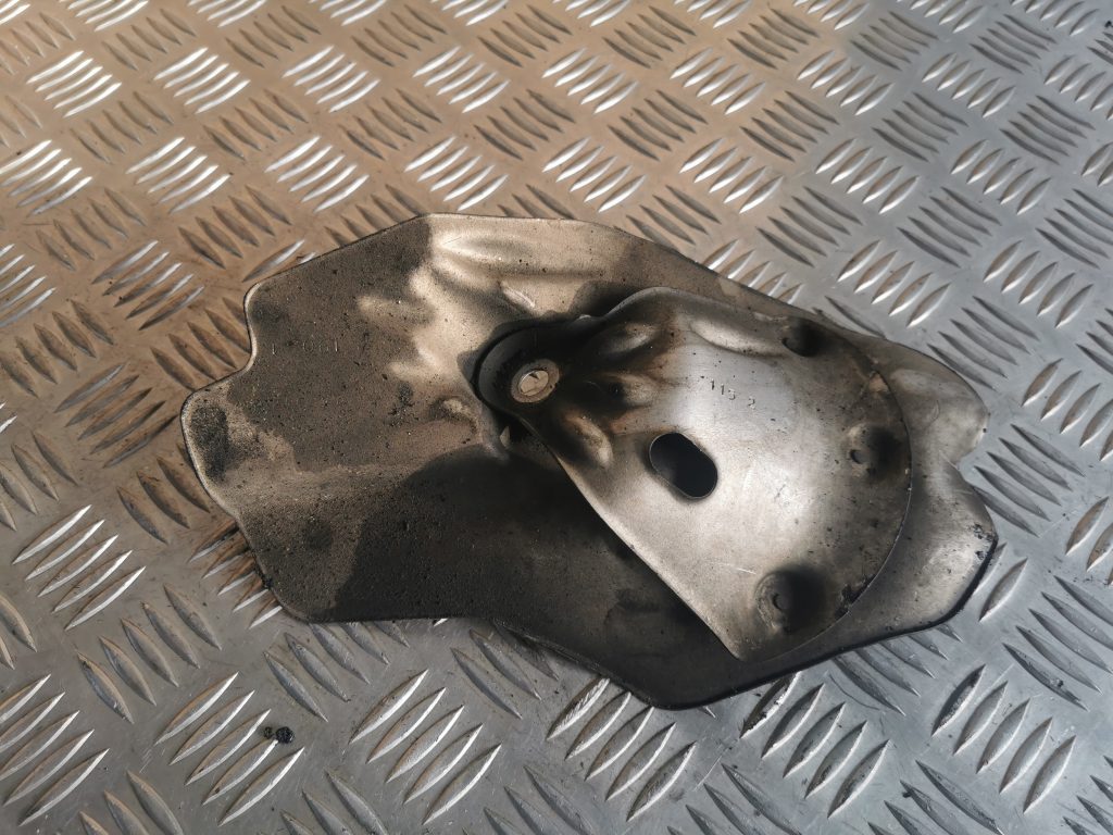 Karstuma aizsargs (mazs) priekš MERCEDES BENZ ML320 2005 BLACK