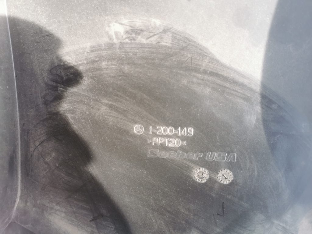 Gaisa filtra korpuss priekš MERCEDES BENZ ML320 2005 BLACK