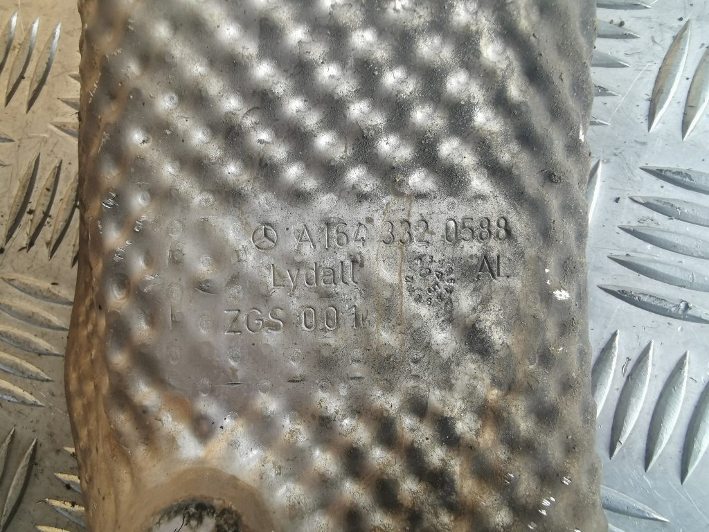 Karstuma aizsargs (mazs) priekš MERCEDES BENZ ML320 2005 BLACK