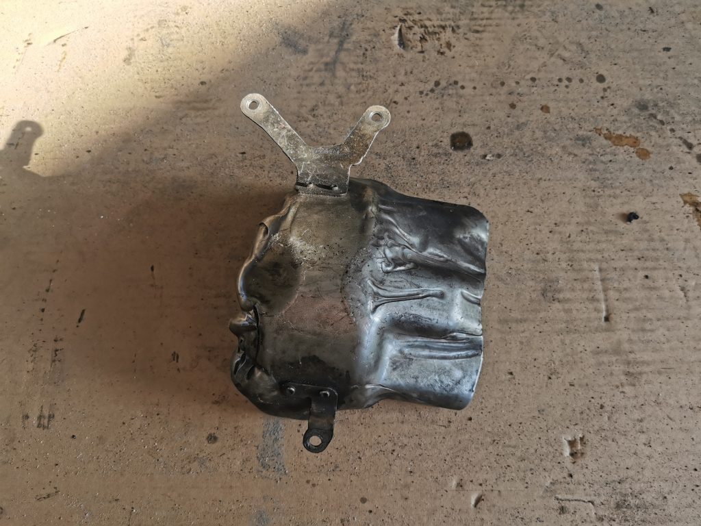 Karstuma aizsargs (mazs) priekš MERCEDES BENZ ML320 2005 BLACK