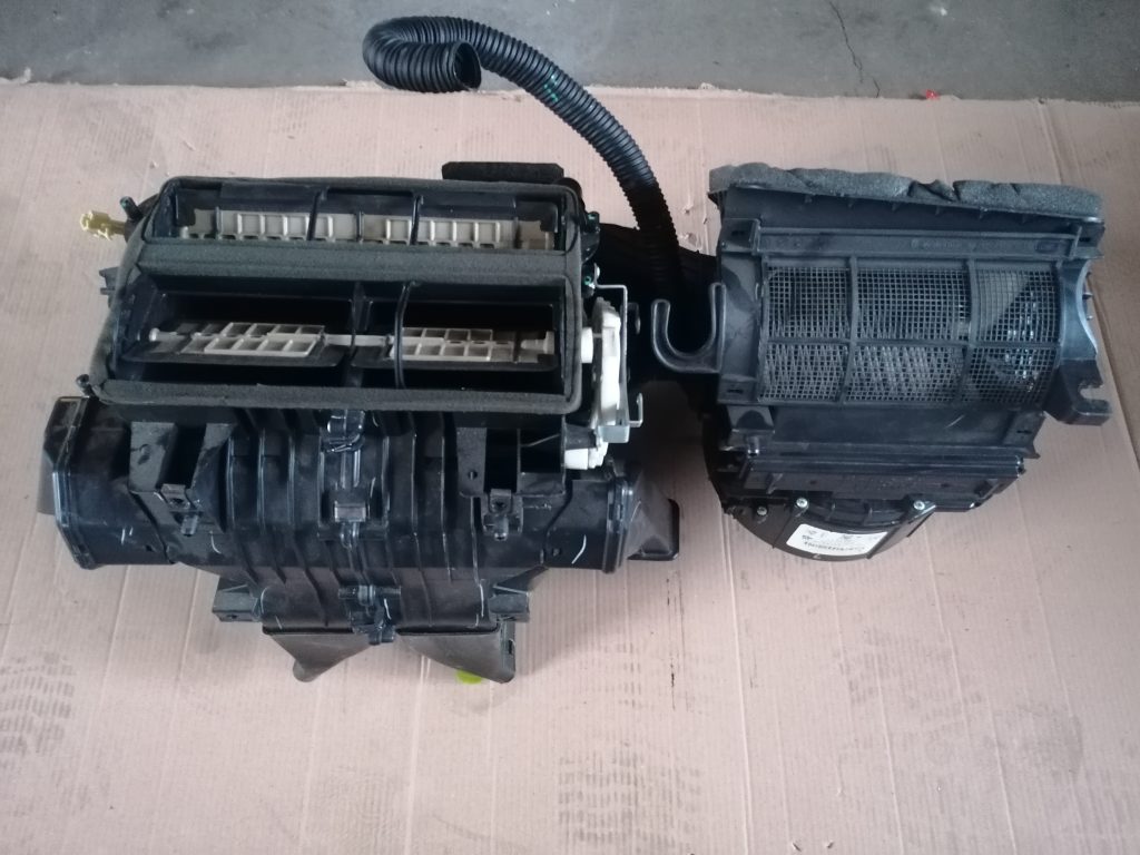 Salona sildītājs priekš DODGE JOURNEY 2008