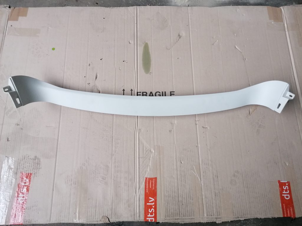 Bagāžnieka vāka apdare priekš DODGE JOURNEY 2008 1 Bagāžnieka vāka apdare priekš DODGE JOURNEY 2008