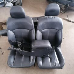 Sēdekļu komplekts priekš SUBARU LEGACY 2011