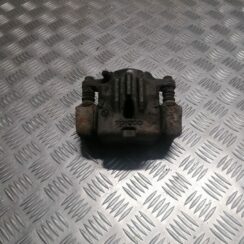 Priekšējais labais suports priekš SUBARU LEGACY 2011