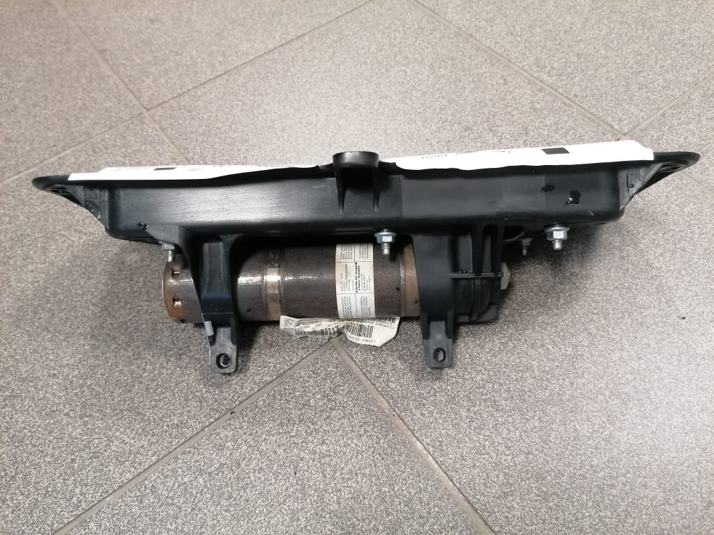 Mērinstrumentu paneļa drošības spilvens priekš MERCEDES BENZ CLS 320 2005