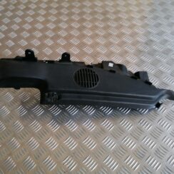 Bagāžnieka žalūziju sliedes priekš BMW 1 E87 2009 WHITE