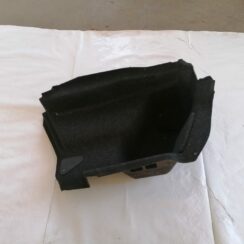 Bagāžnieka nodalījuma sānu apdare priekš BMW 1 E87 2009 WHITE