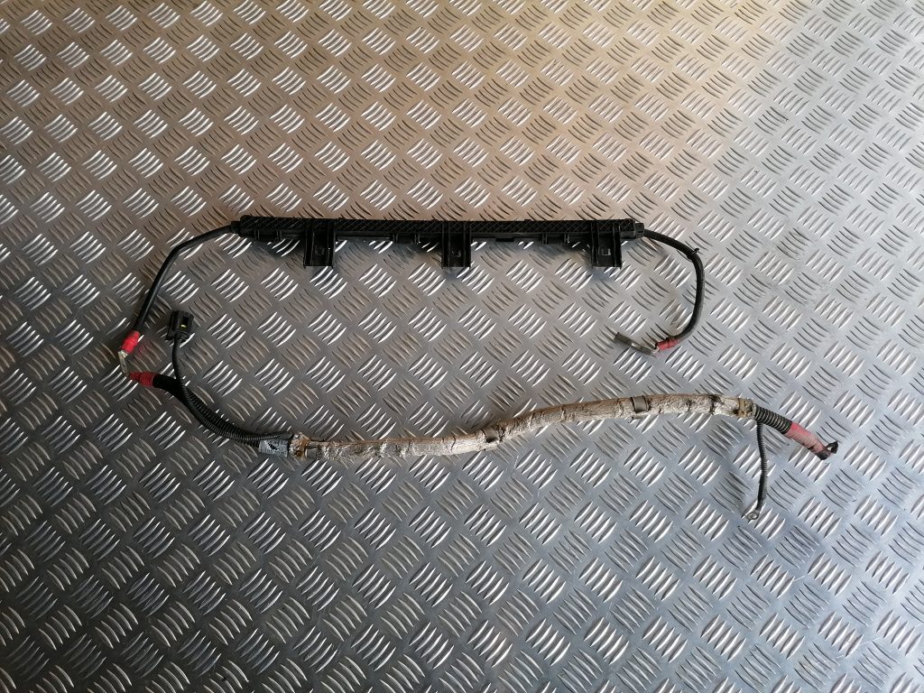 Startera un ģeneratora vads priekš BMW 1 E87 2009 WHITE