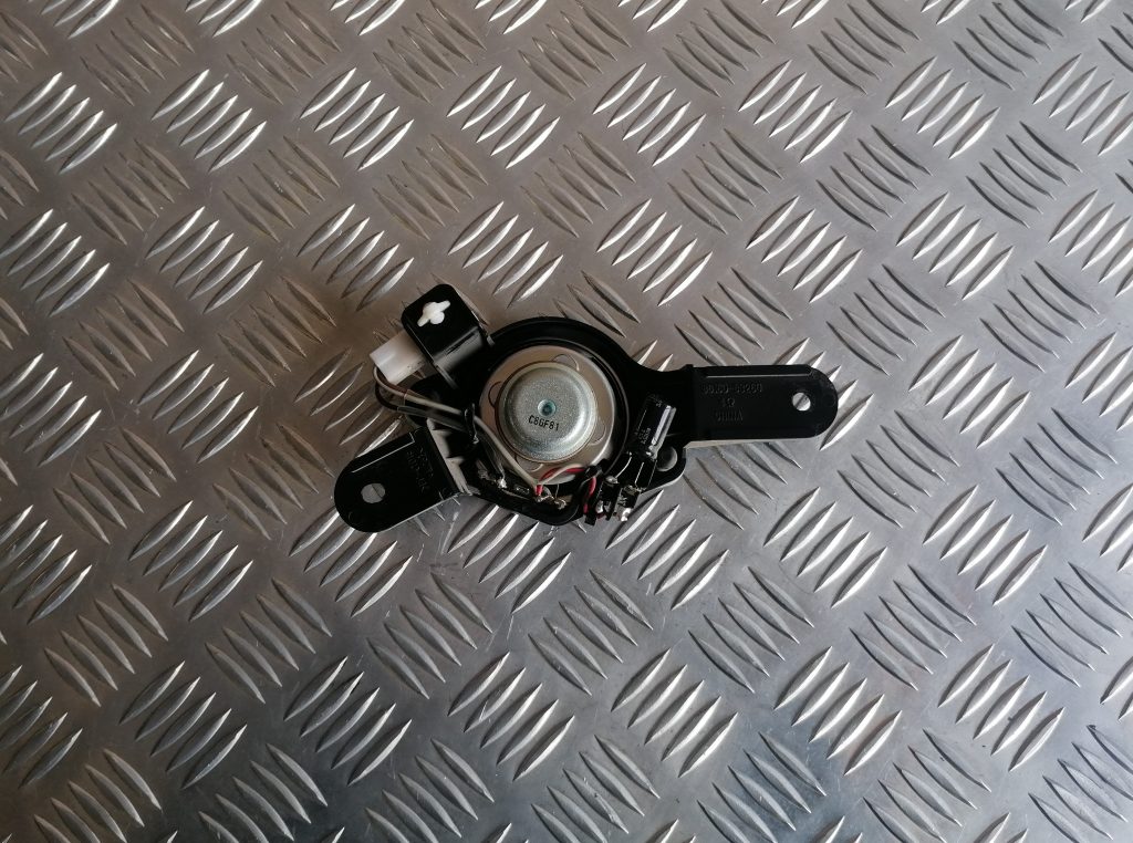 Durvju skaļrunis, augšā priekš LEXUS IS250 2007 3 Durvju skaļrunis, augšā priekš LEXUS IS250 2007