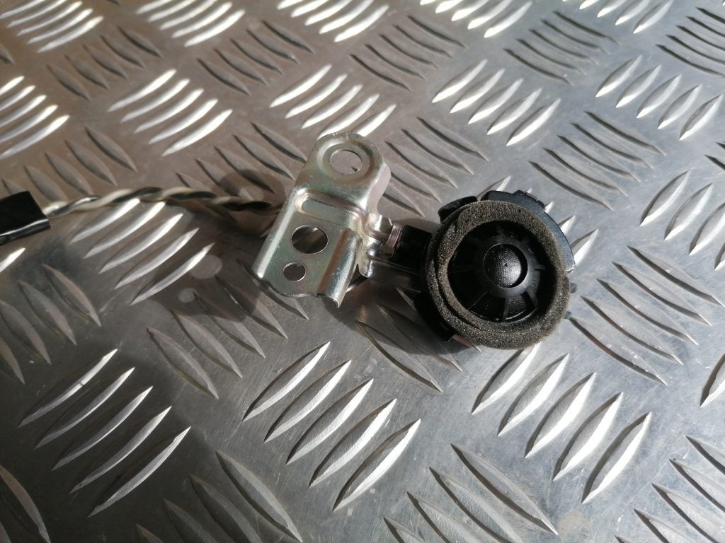 Durvju skaļrunis, augšā priekš LEXUS IS250 2007 2 Durvju skaļrunis, augšā priekš LEXUS IS250 2007