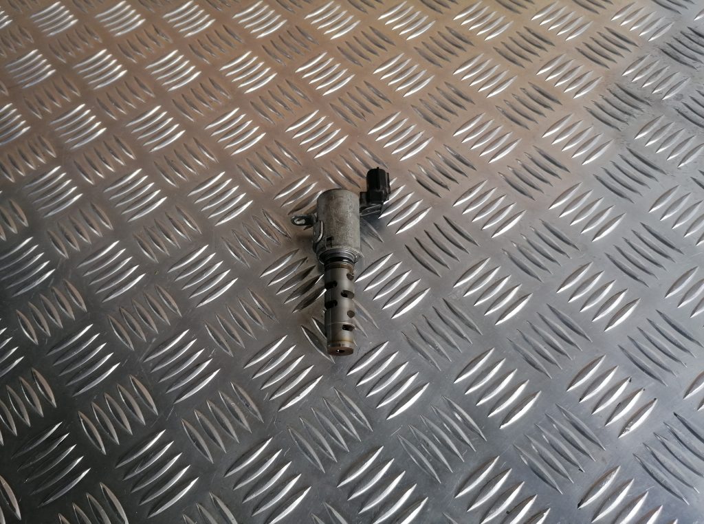 Sadales vārpstas devējs priekš LEXUS IS250 2007