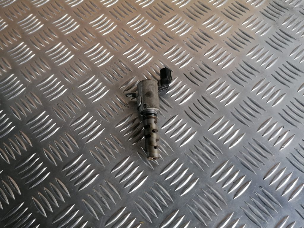 Sadales vārpstas devējs priekš LEXUS IS250 2007 1 Sadales vārpstas devējs priekš LEXUS IS250 2007